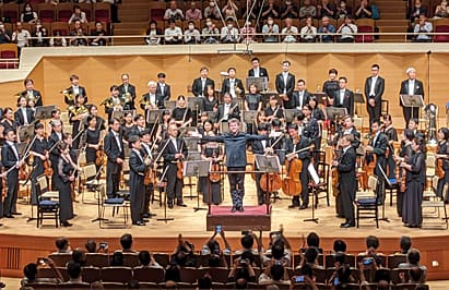 ヤクブ・フルシャ 東京都交響楽団
